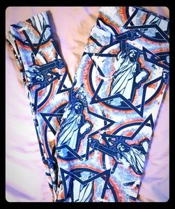 🇺🇸LuLaRoe🇺🇸 NWOT Americana Leggings TC